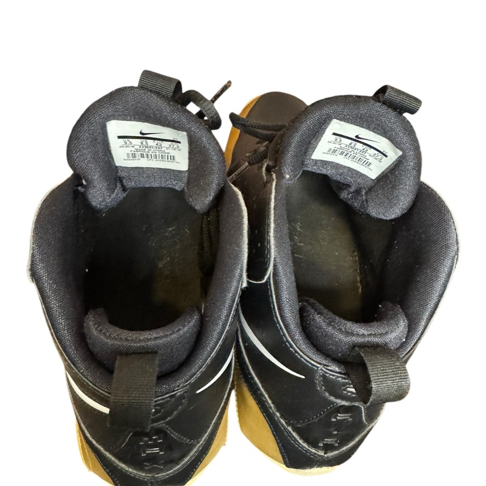 Nike Air Max Wavy Black and Gold - Picture 8 of 8